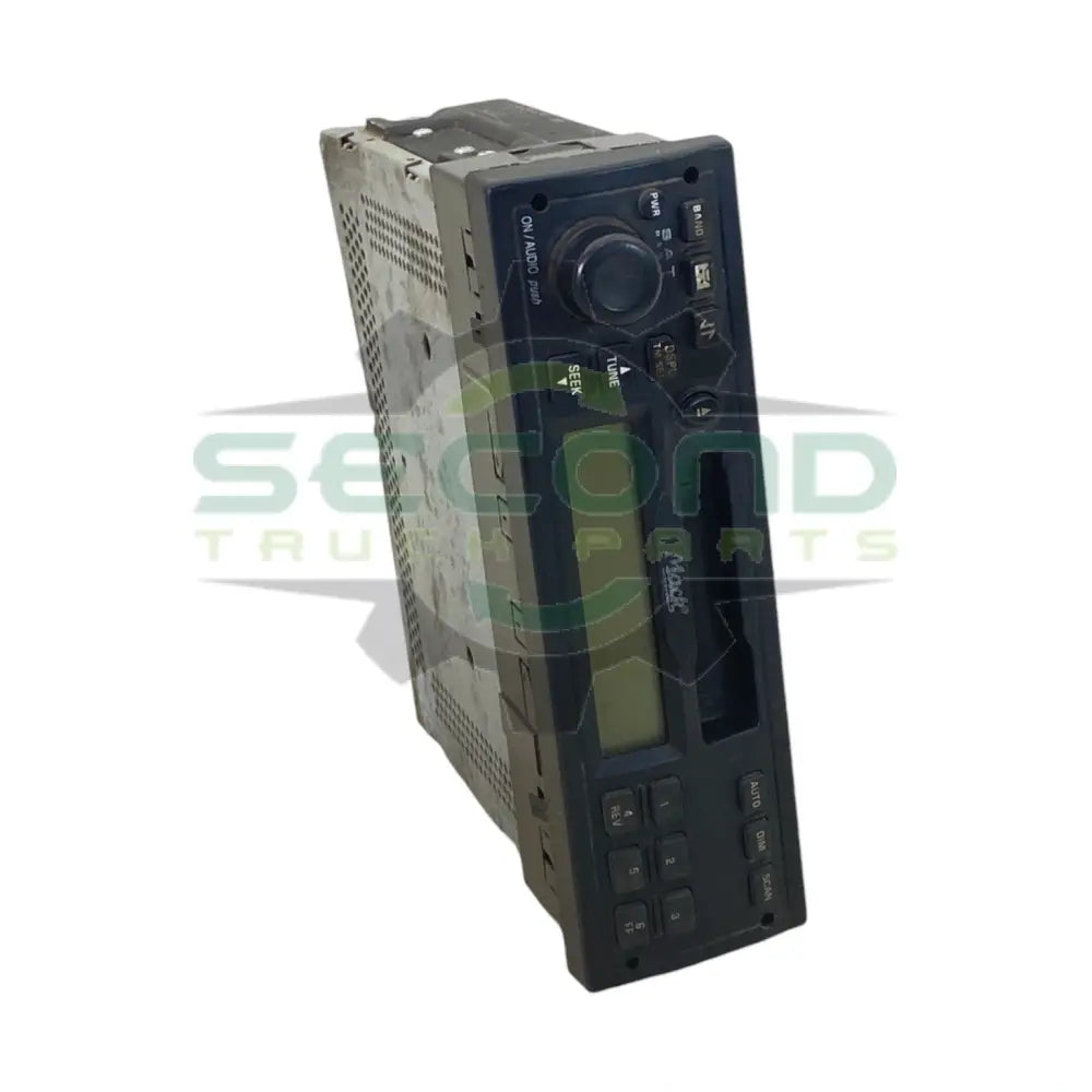 36MT522M2 Genuine Mack Radio - Second Truck Parts