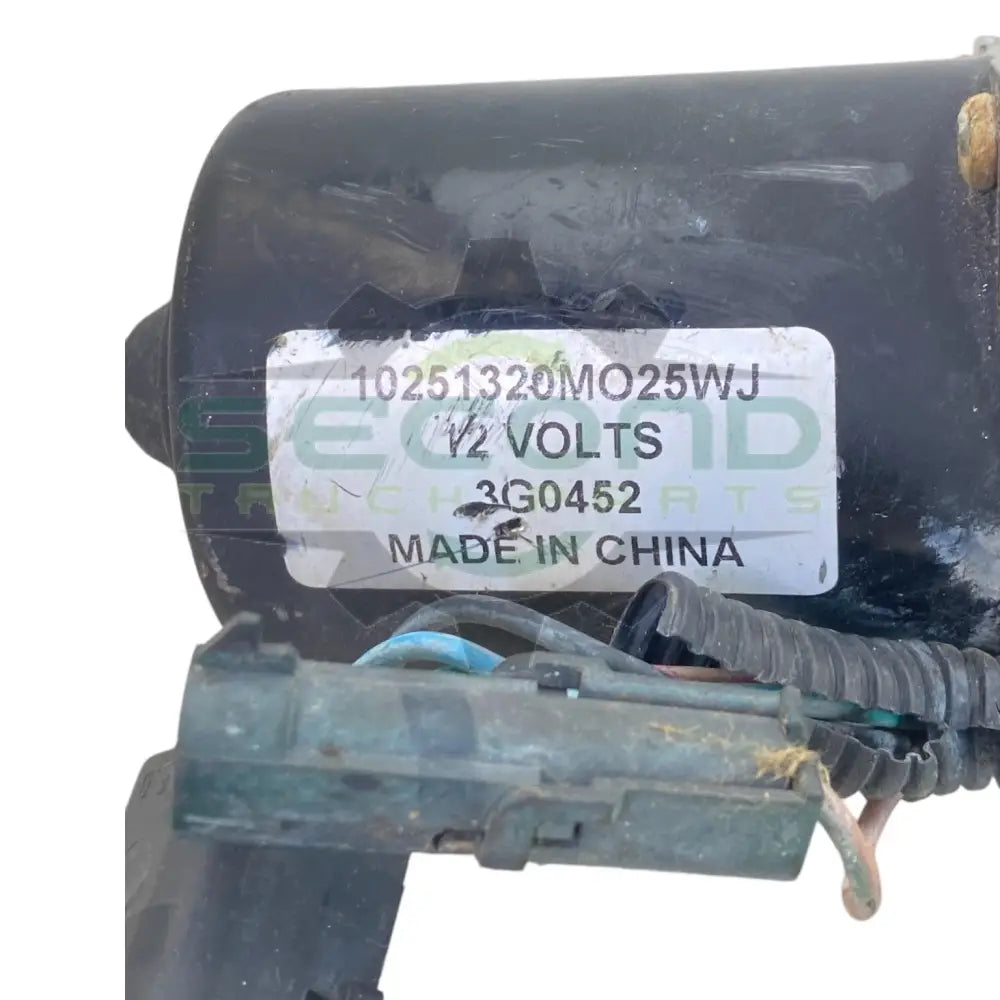 10251320M025WJ Genuine Mack Windshield Wiper Motor - Second Truck Parts