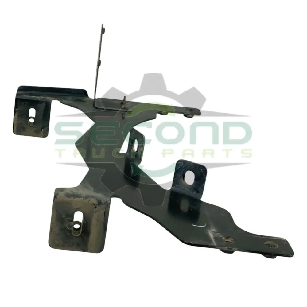 N85-6132 Genuine Paccar Bracket - Second Truck Parts