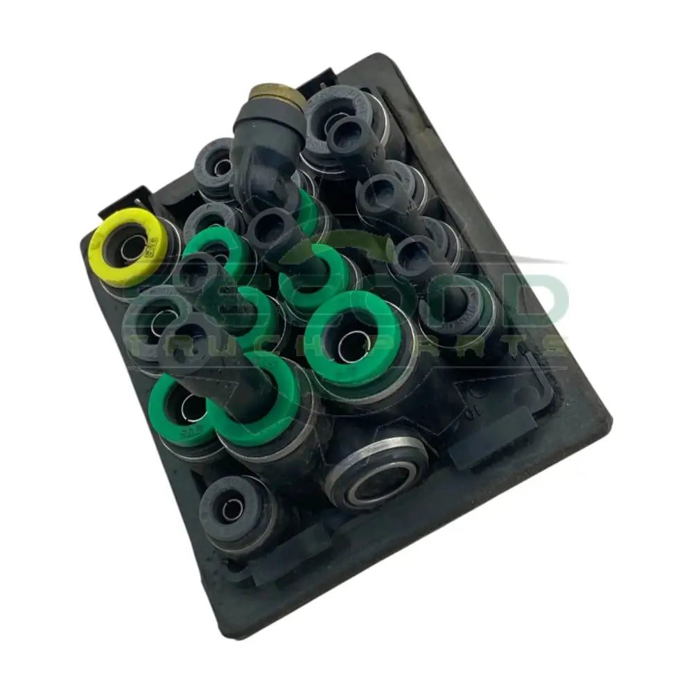 G58-1082 Genuine Paccar Cab Air Manifold - Second Truck Parts
