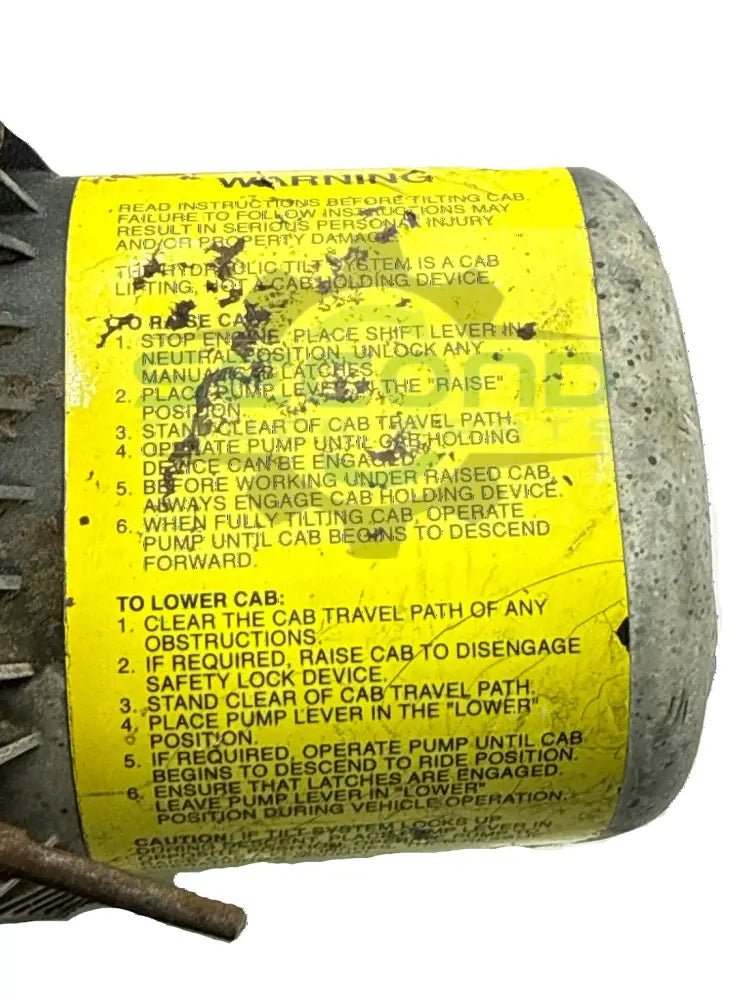 Genuine Paccar Cab Air Tilt Pump - Pumps