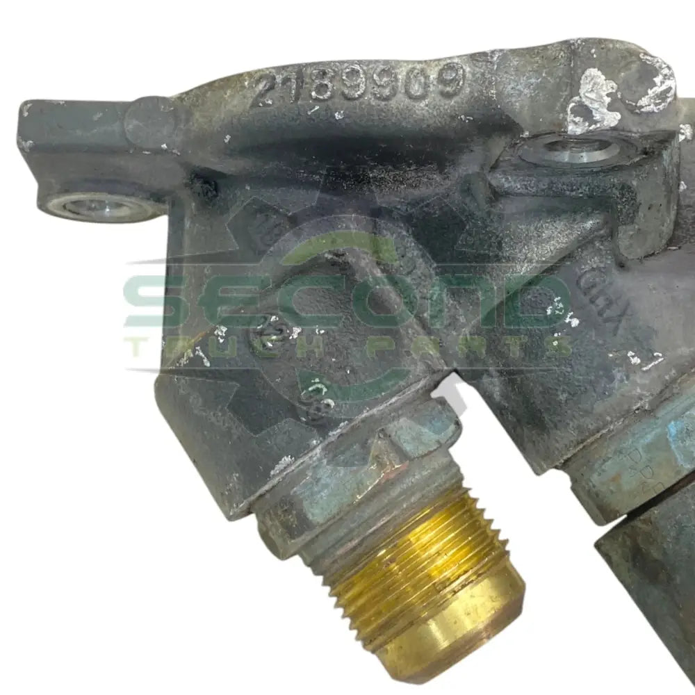 2189909 Genuine Paccar Coolant Connector - Second Truck Parts
