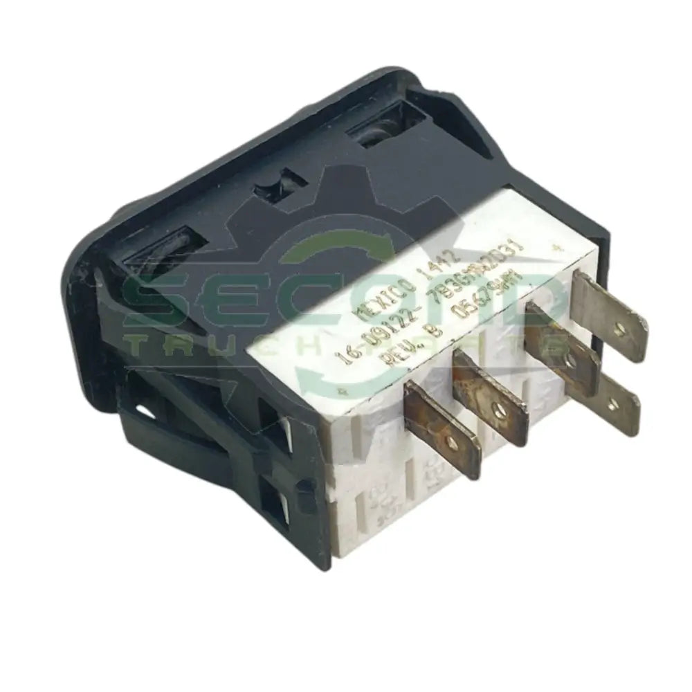 16-091227B3GMN2D31 Genuine Paccar Cruise Control Switch - Second Truck Parts