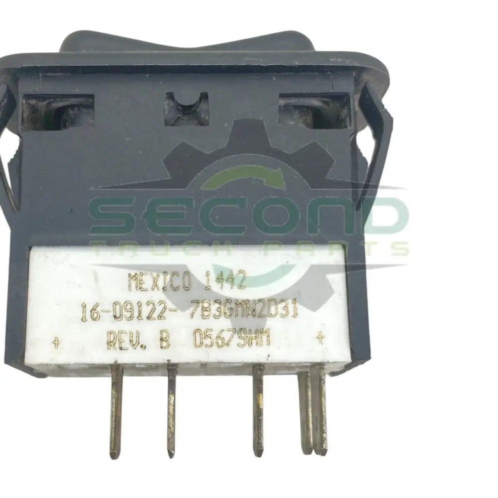 16-091227B3GMN2D31 Genuine Paccar Cruise Control Switch - Second Truck Parts
