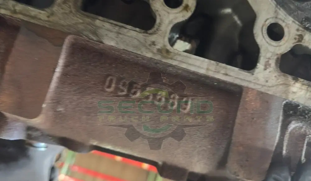 Genuine Paccar Cylinder Head - Cylinders