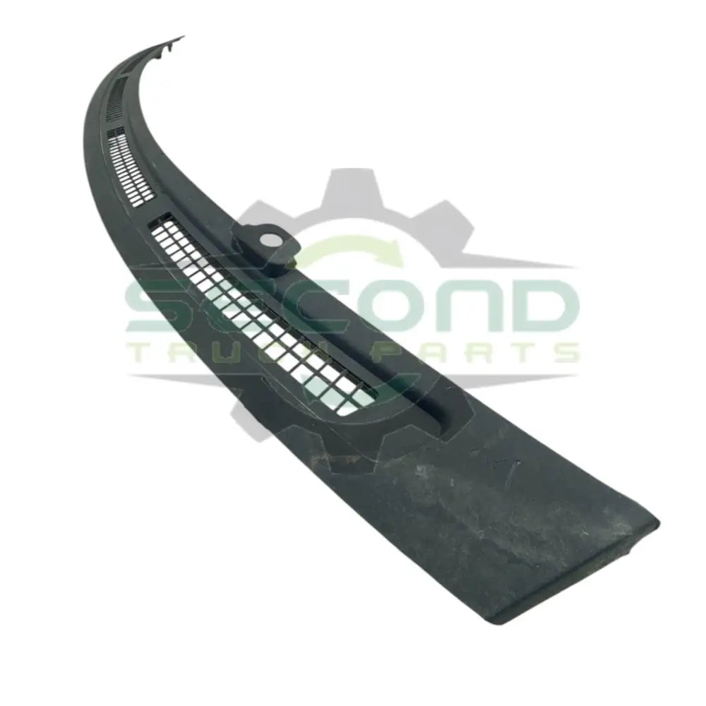 Genuine Paccar Defrost Louver Panel - Panels
