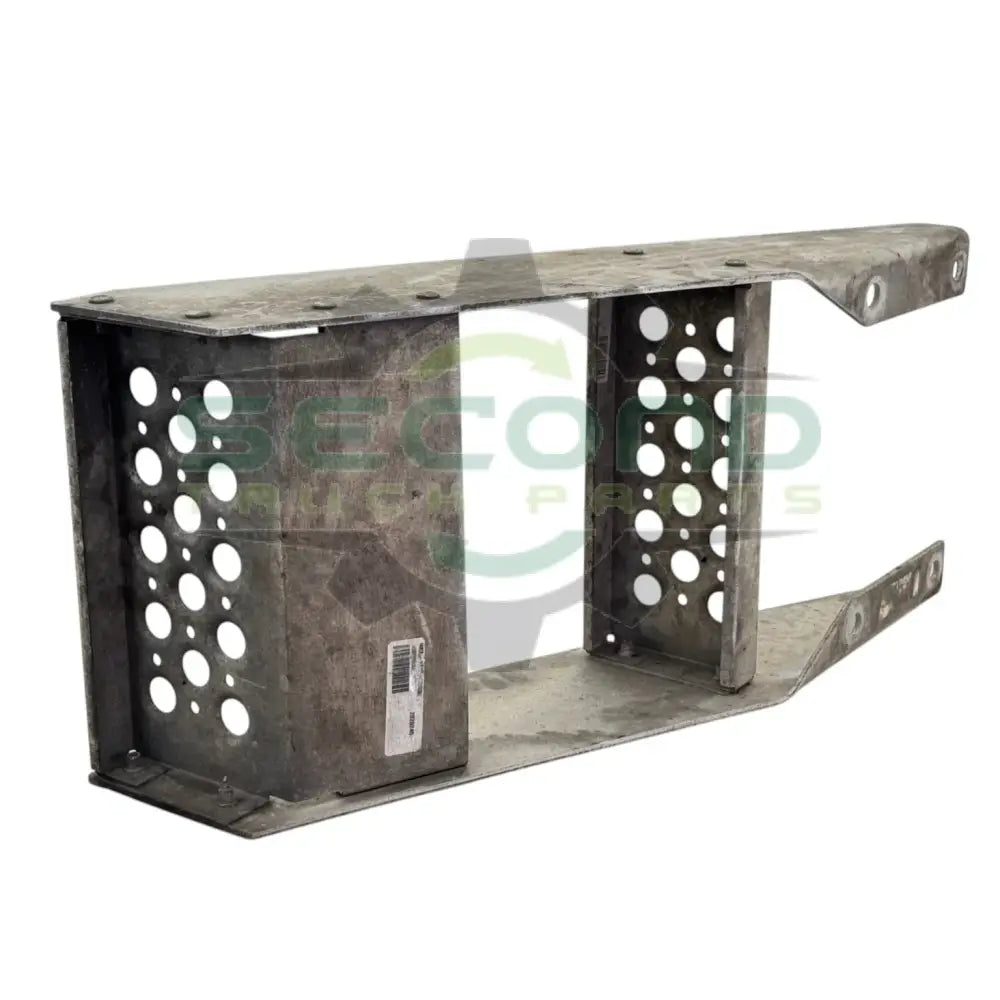 N11-6231-001 Genuine Paccar Frame Access No G/H Holes Step Bracket - Second Truck Parts