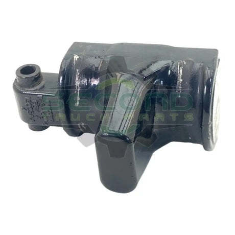 B63-6016 Genuine Paccar Front Suspension Saddle - Second Truck Parts