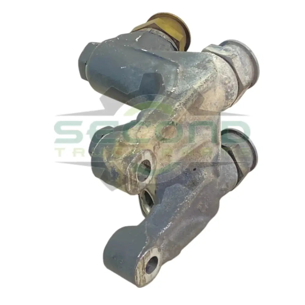 2051978 Genuine Paccar Fuel System Bracket - Second Truck Parts