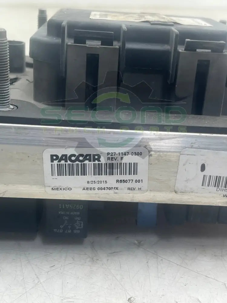 Genuine Paccar Fuse Box 579 - Fuse Boxes