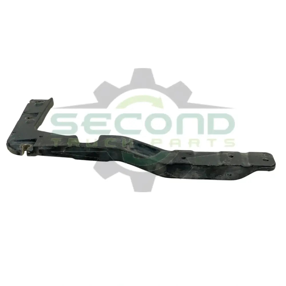 N85-6143 Genuine Paccar Left Side Quarter Fender Bracket Pulled - Second Truck Parts