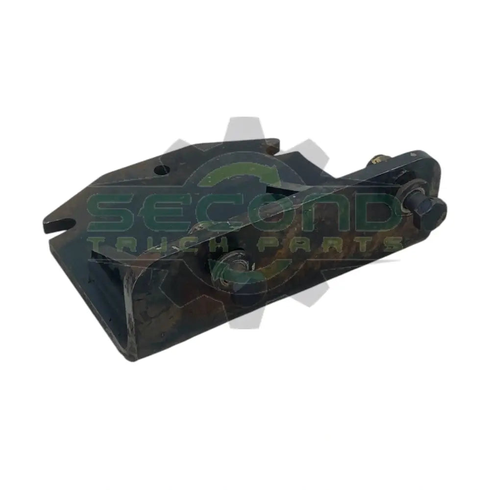 M11-6678 Genuine Paccar Mounting Bracket - Second Truck Parts