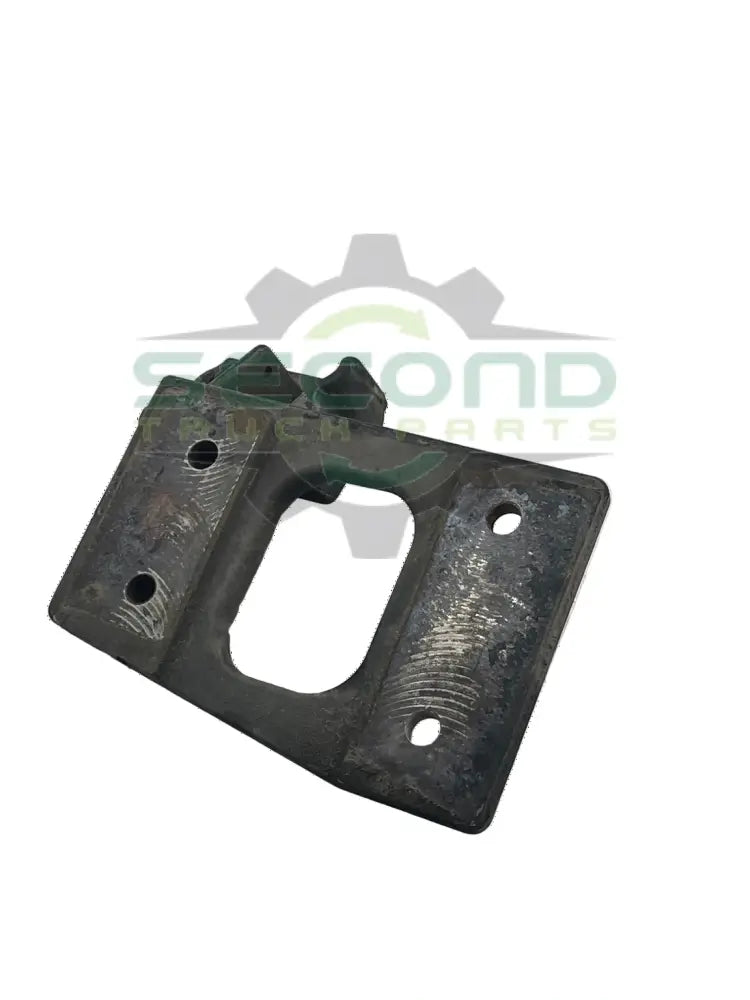 A85-6110R Genuine Paccar Right Side Cab Suspension Mount - Second Truck Parts