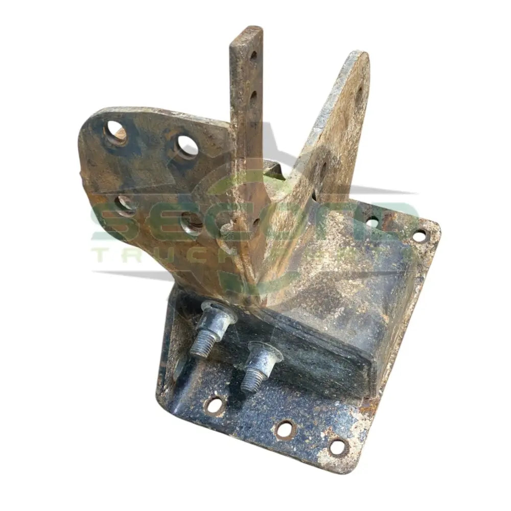 HLHXE-10050 Genuine Paccar Right Tow Hook With Bracket - Second Truck Parts