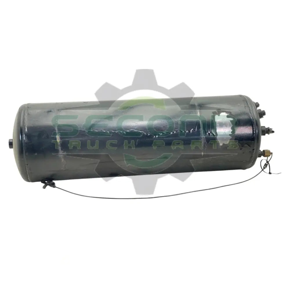 G86-1067-01 Genuine Paccar Steel Air Tank 9.5" x 30.5" - Second Truck Parts