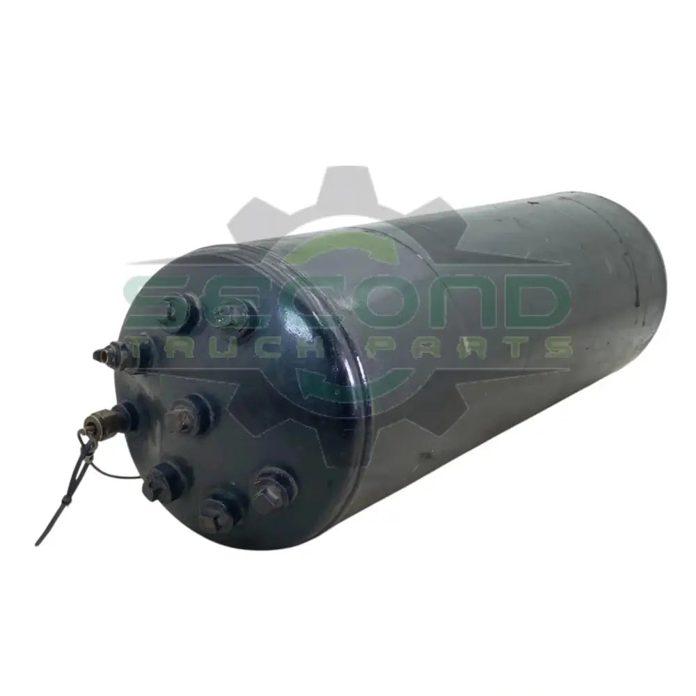 G86-1067-01 Genuine Paccar Steel Air Tank 9.5" x 30.5" - Second Truck Parts