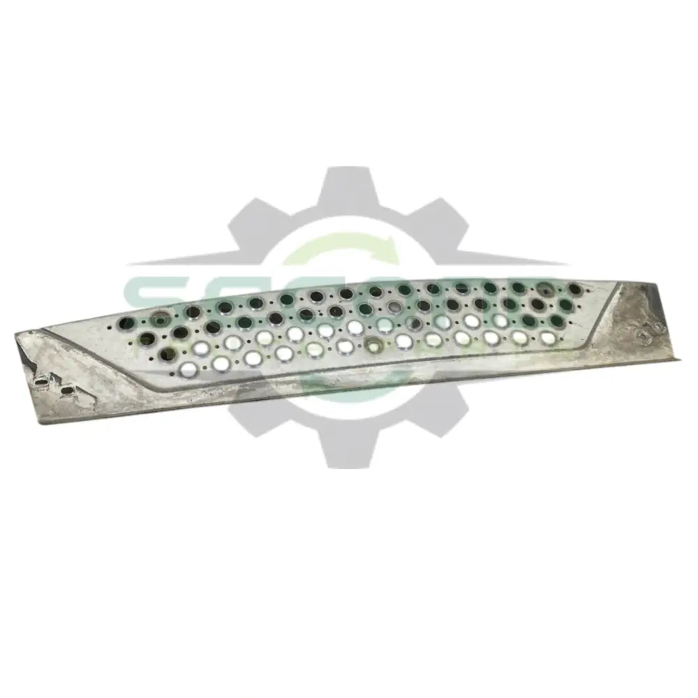 A82-1091-100 Genuine Paccar Step - Second Truck Parts