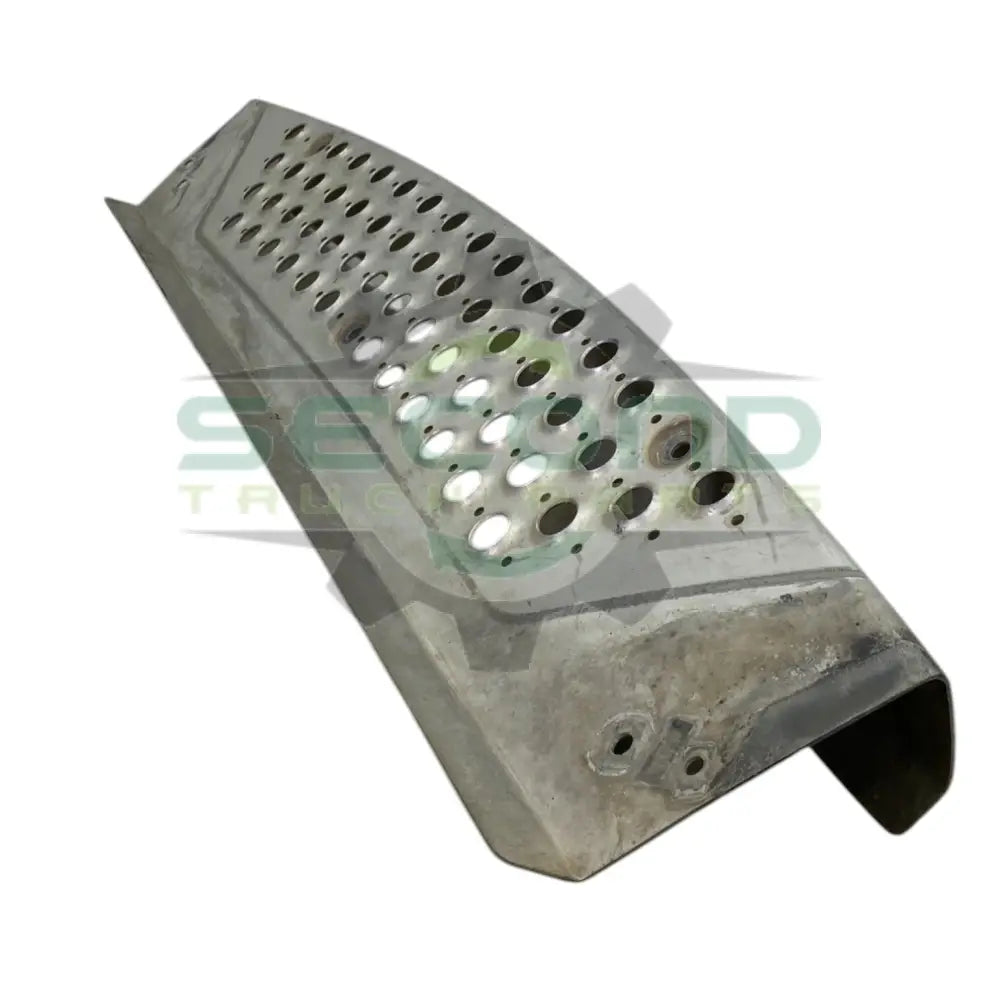 A82-1091-100 Genuine Paccar Step - Second Truck Parts