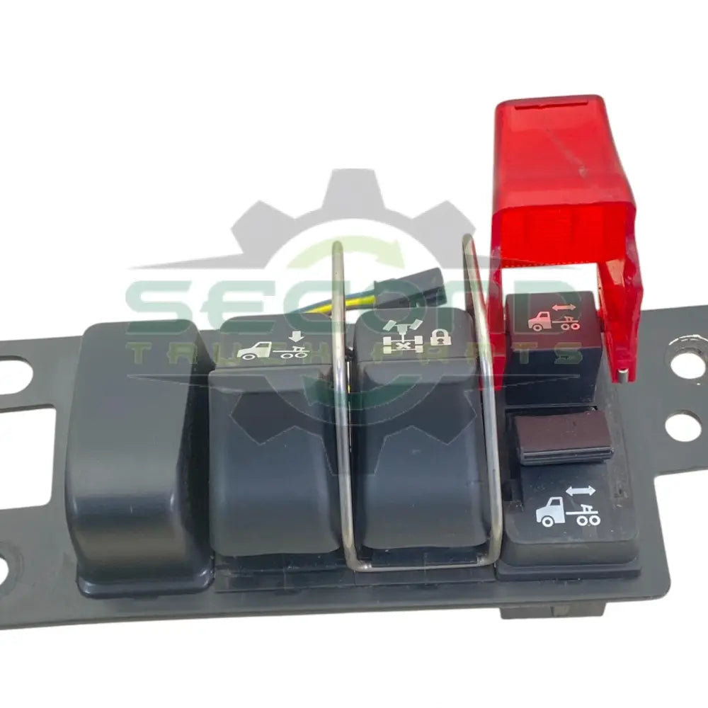 S06-1073-601 Genuine Paccar Switch Panel - Second Truck Parts