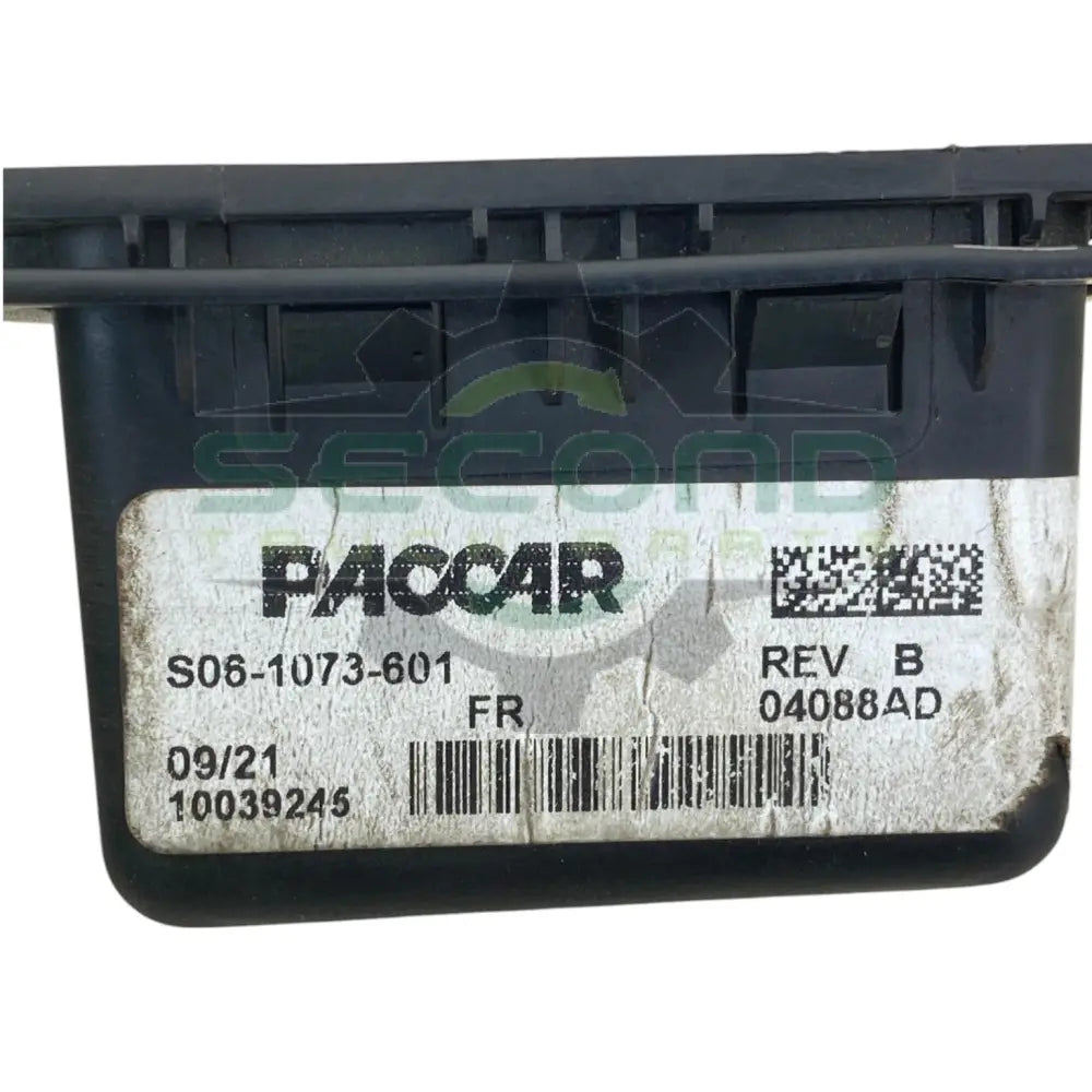 S06-1073-601 Genuine Paccar Switch Panel - Second Truck Parts
