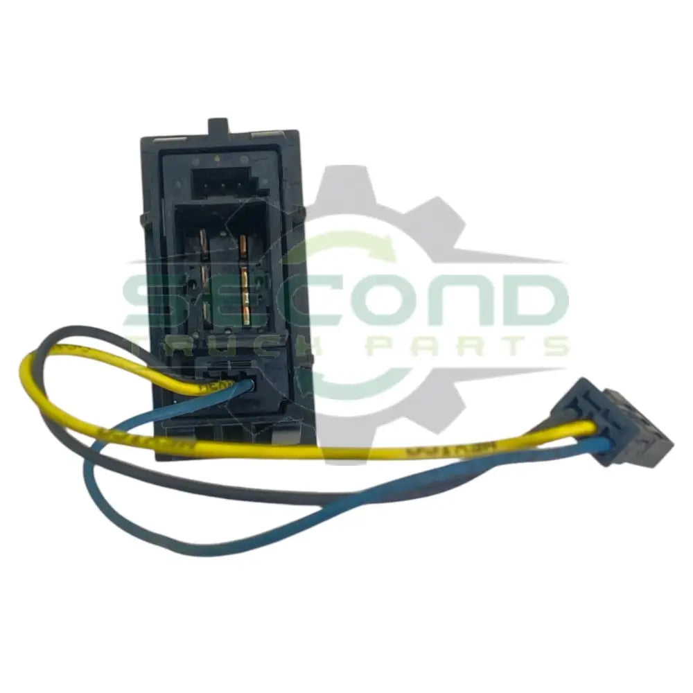 P27-1245-021-01 Genuine Paccar Switch Spare - Second Truck Parts