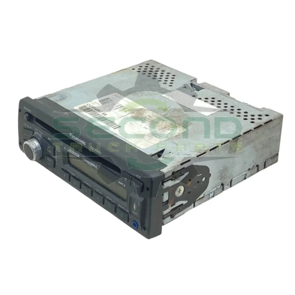 CQ5109U Genuine Panasonic Radio with CD Player - Second Truck Parts