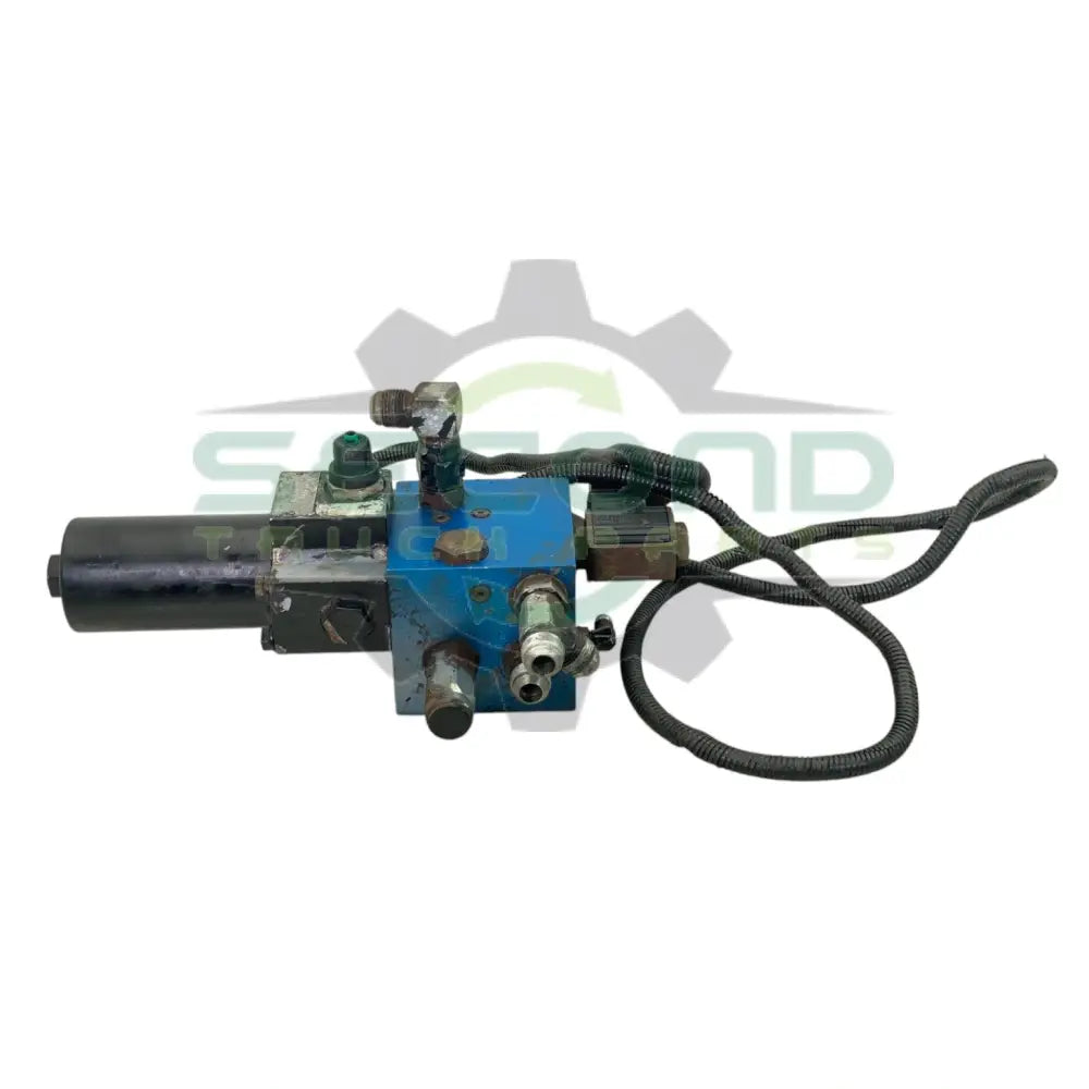 925580 Genuine Parker Solenoid Valve - Second Truck Parts