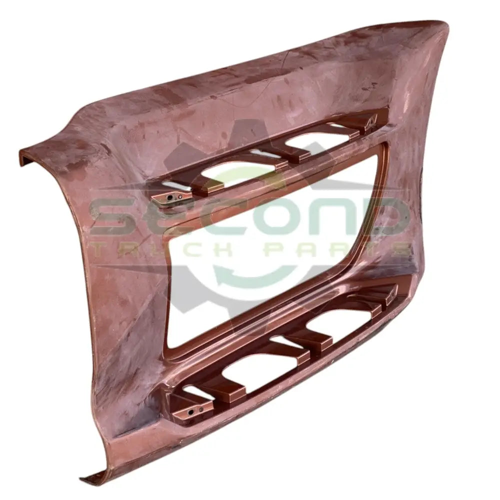 GSPE018R Genuine Peterbilt 579 RH Front Fairing 57" - Second Truck Parts