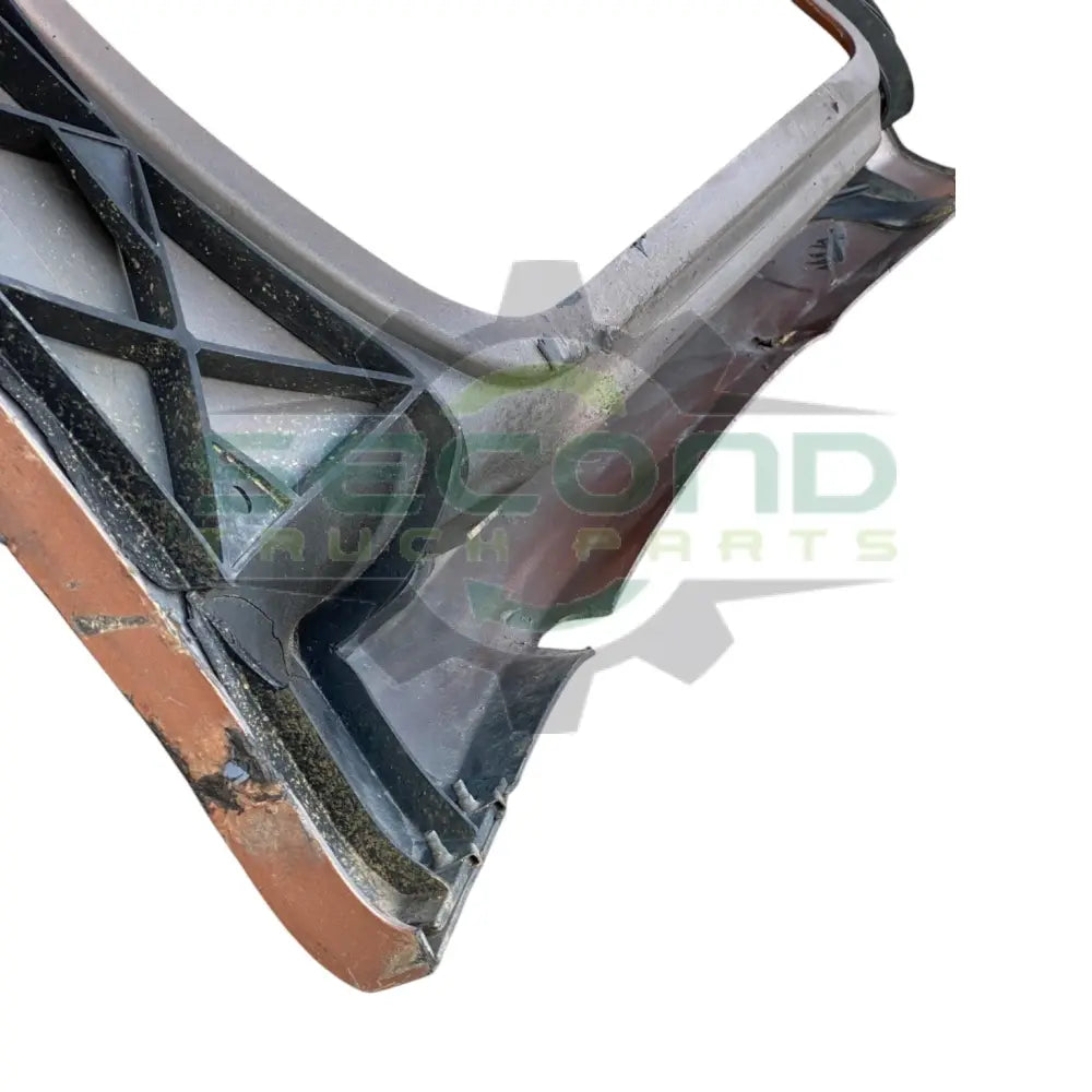 GSPE018R Genuine Peterbilt 579 RH Front Fairing 57" - Second Truck Parts