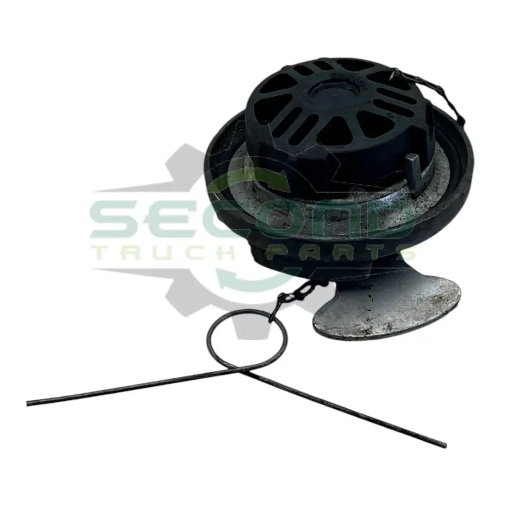 4.892.216 Genuine Peterbilt Gas Cap - Second Truck Parts