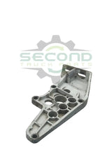 L11-6241 Genuine Peterbilt Left Side Upper Pivot Bracket - Second Truck Parts