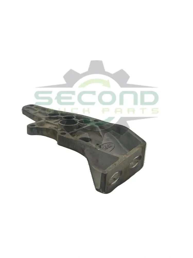 L11-6241R Genuine Peterbilt Right Side Upper Pivot Bracket - Second Truck Parts