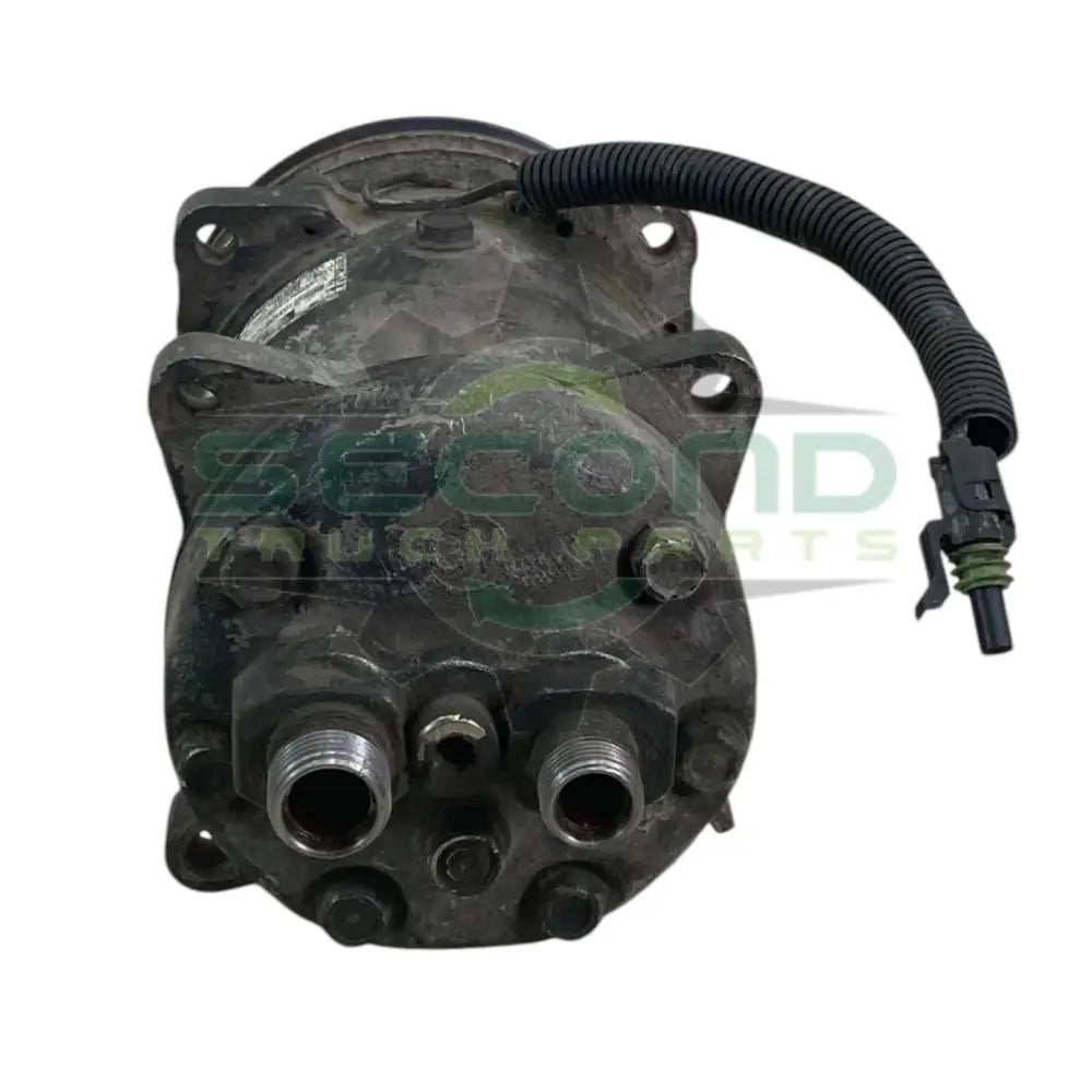 U4434 Genuine Sanden AC Compressor - Second Truck Parts