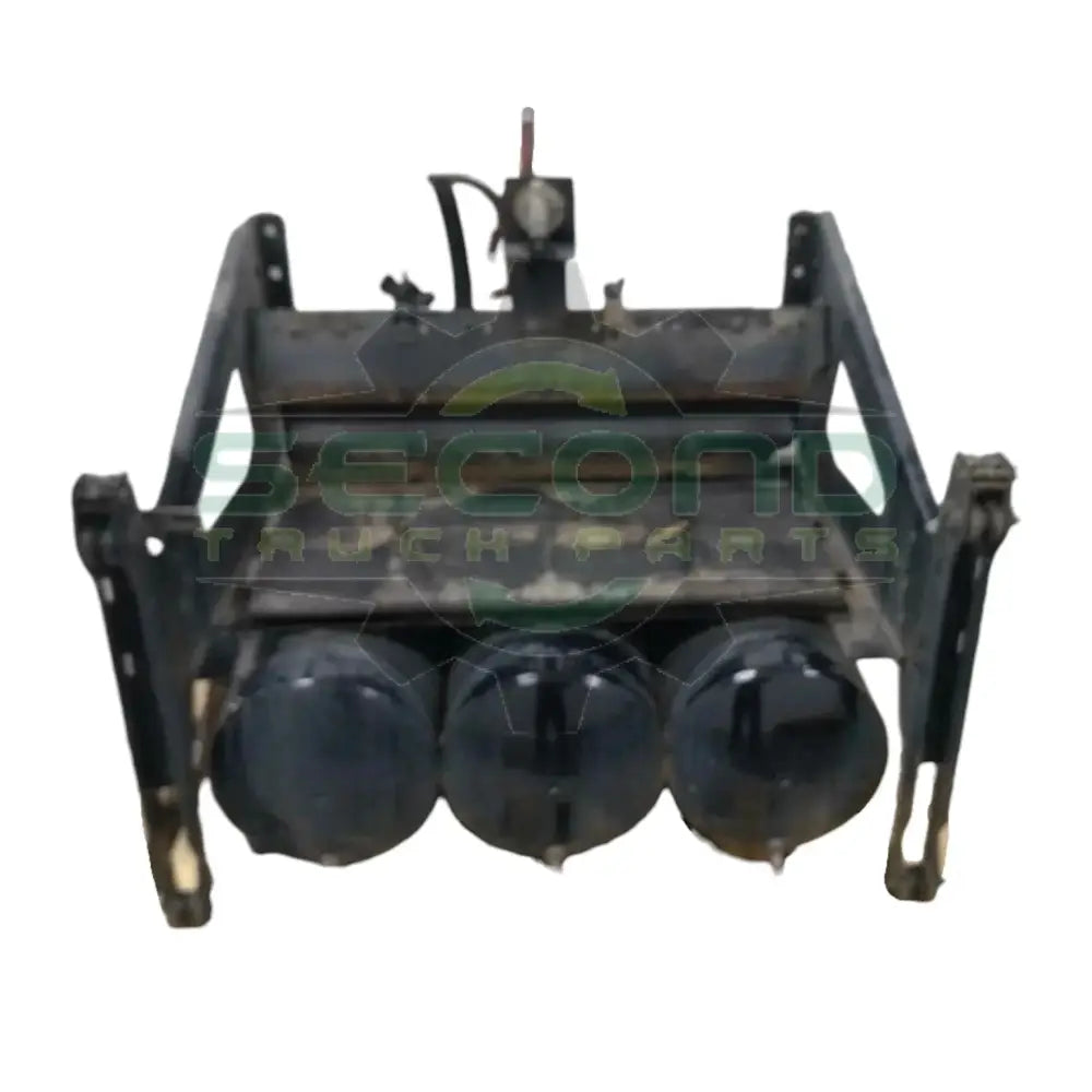 21183523 Genuine Volvo Battery Box Assembly With Fairing Brackets And Steel Air Tanks - Second Truck Parts