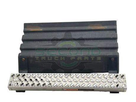 8073378 Genuine Volvo Battery Box Cover - Second Truck Parts
