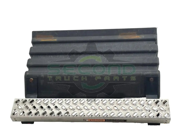 8073378 Genuine Volvo Battery Box Cover - Second Truck Parts