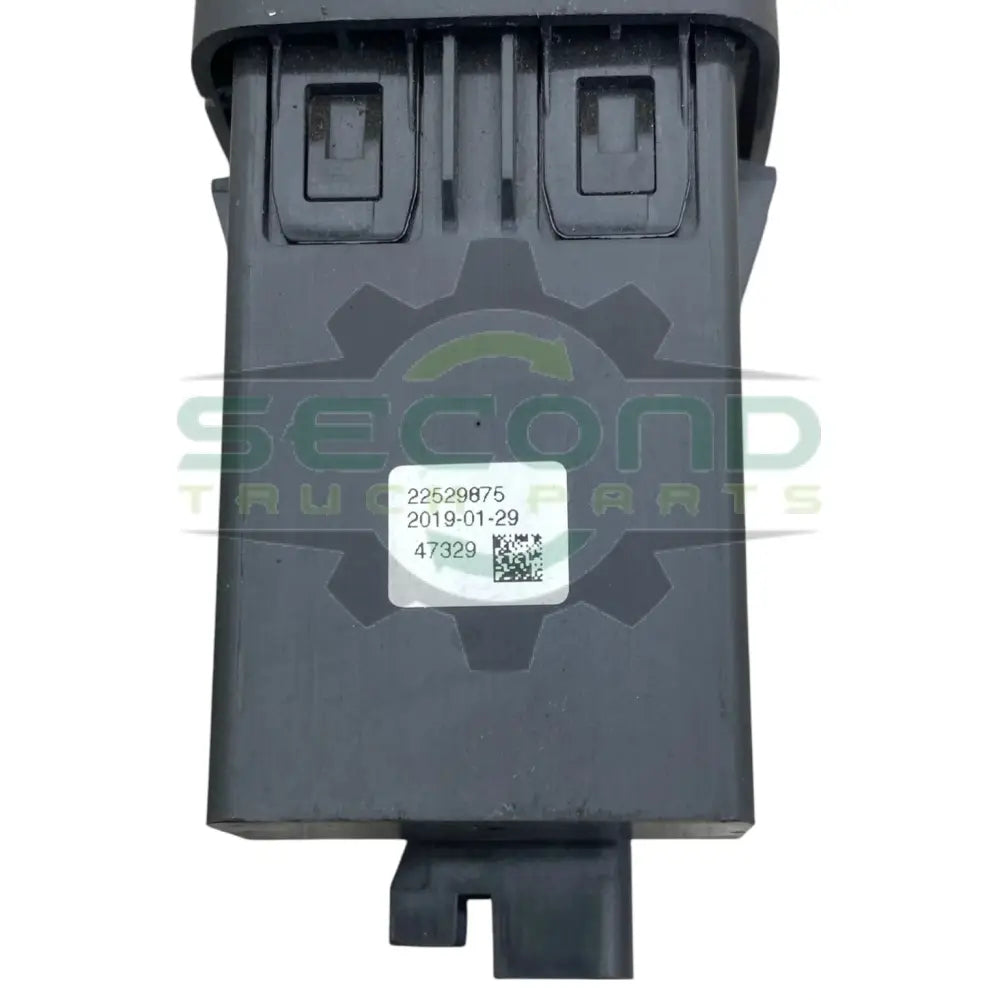 22529875 Genuine Volvo Dual Charge USB Socket - Second Truck Parts