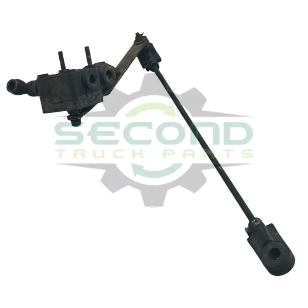 22527416 Genuine Volvo Height Control Valve - Second Truck Parts