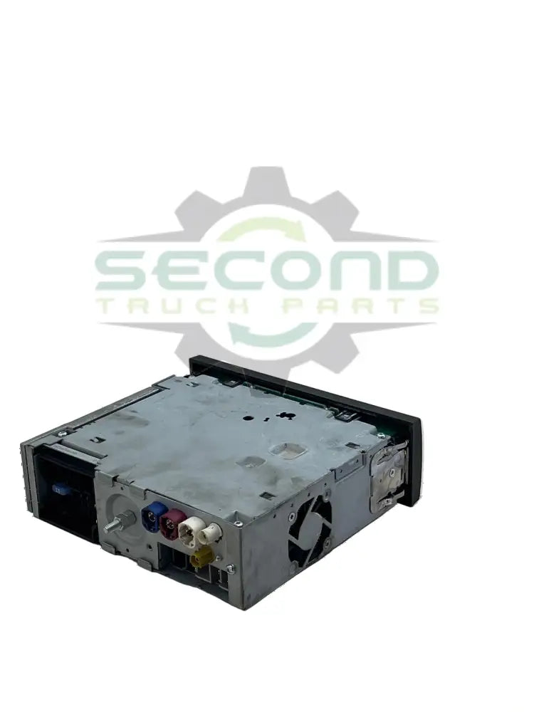 22866000 Genuine Volvo Radio - Second Truck Parts