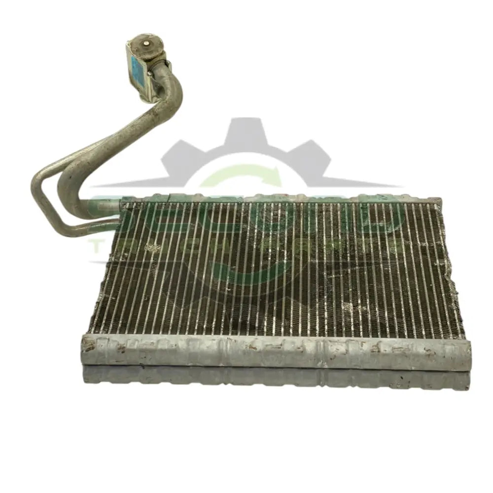 U5486005 Genuine Volvo Right Air Conditioner Condenser - Second Truck Parts