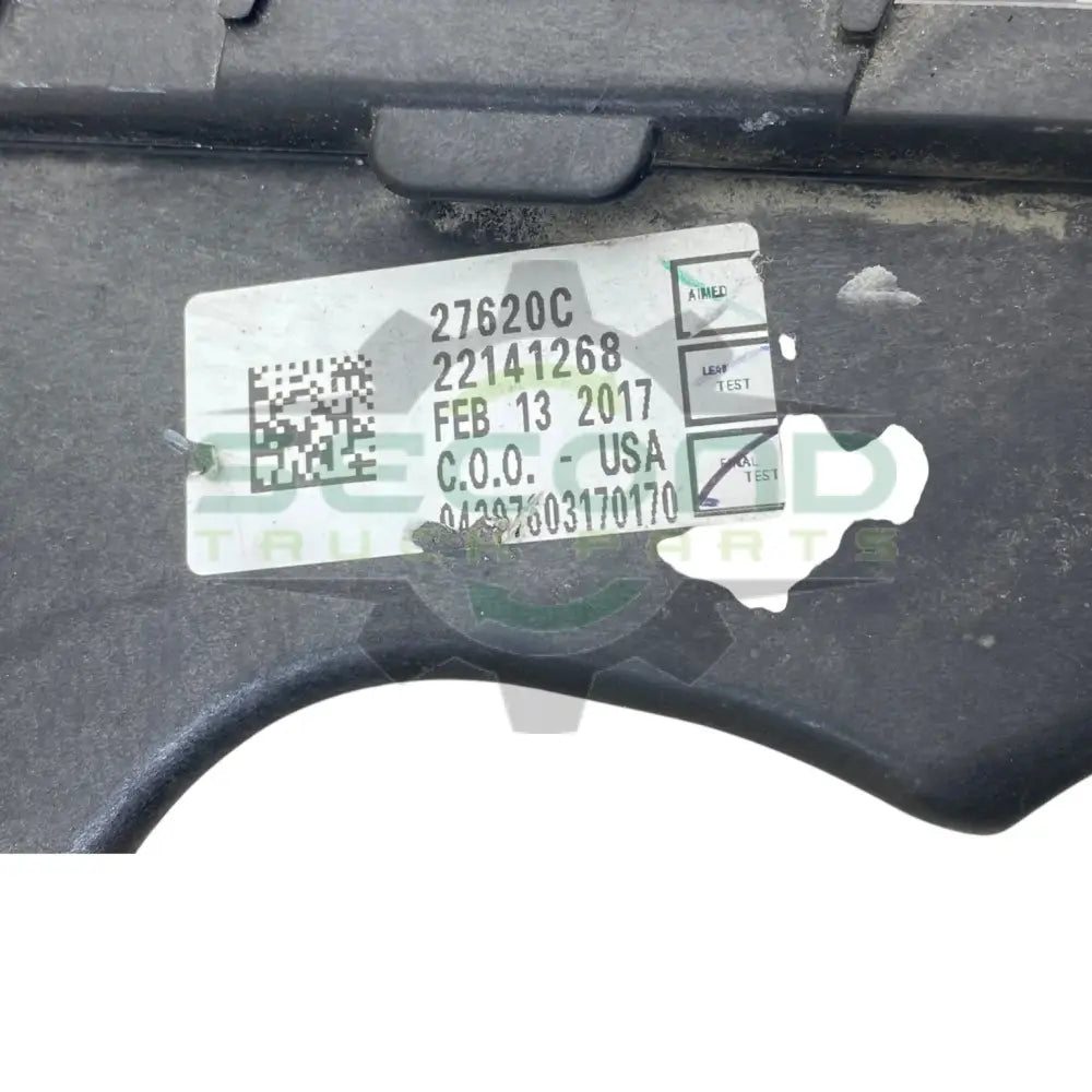 22141268 Genuine Volvo Right Headlamp - Second Truck Parts
