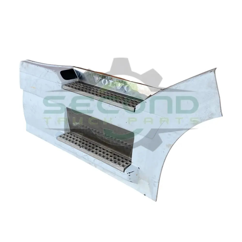 82488537 Genuine Volvo White Front Right Chassis Fairing - Second Truck Parts