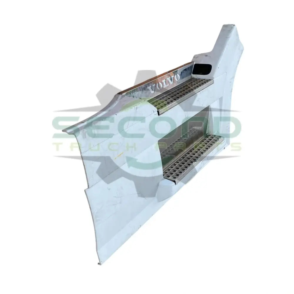 82488537 Genuine Volvo White Front Right Chassis Fairing - Second Truck Parts