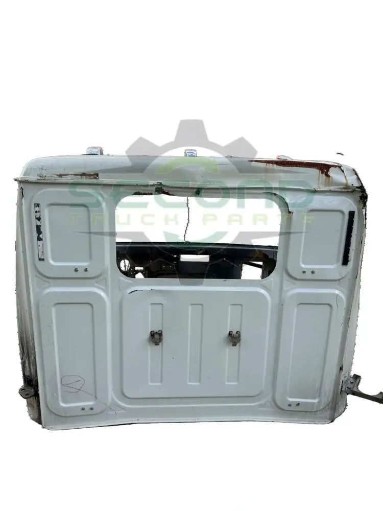 Genuine Western Star White Cab 4900SA - Cabs