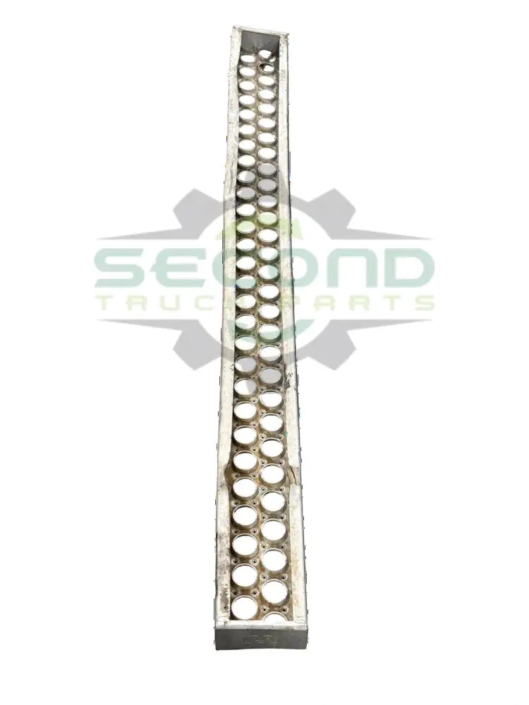 Genuine Western Star Wide Polished Cover Step 58’’ - Steps