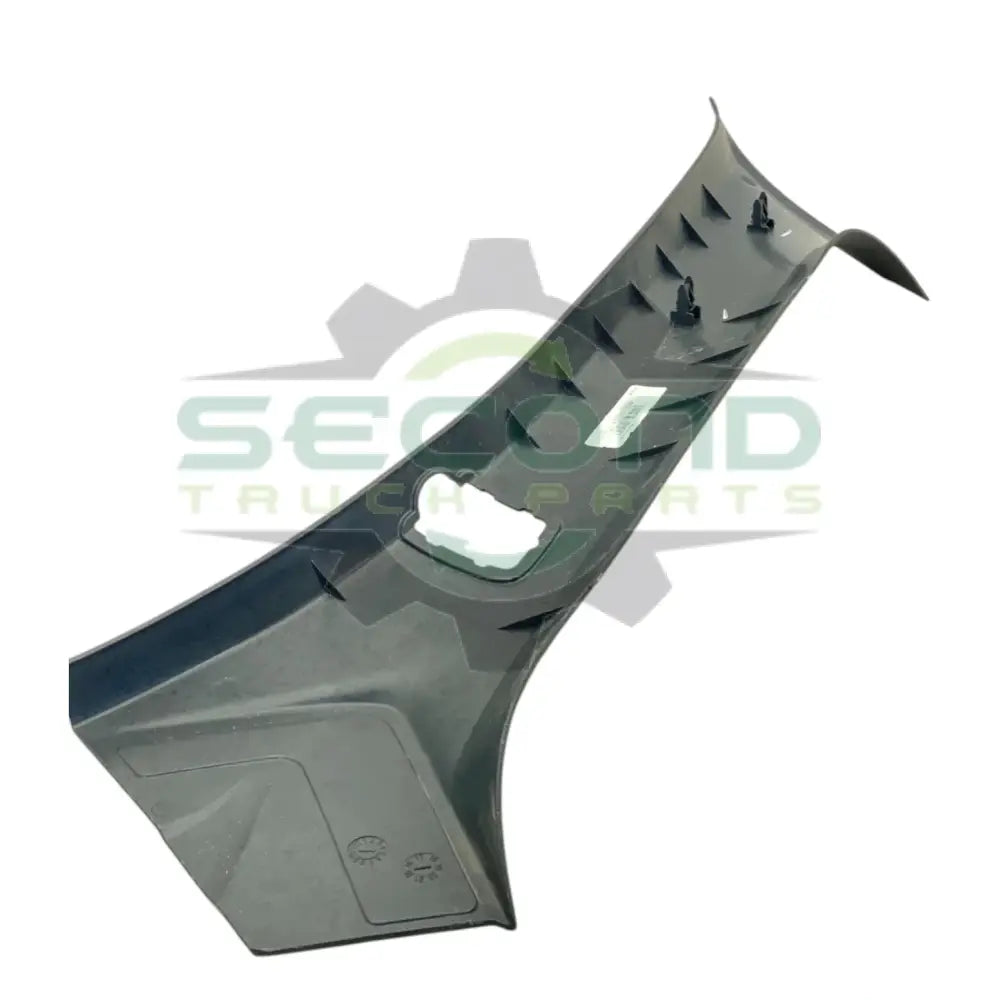 A18-68716-001 GGenuine Freightliner Right A-Pillar Upper Cover - Second Truck Parts