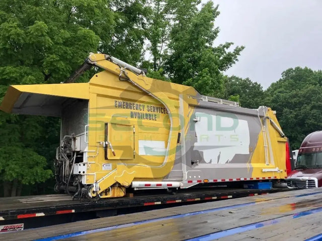 Heil Front load refuse body with controls OEM - Second Truck Parts