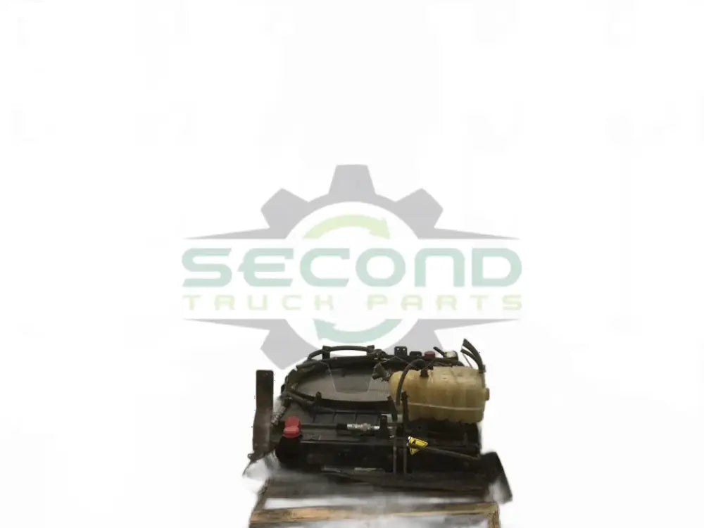 International Complete Cool Pack out of 12' 7400 OEM - Second Truck Parts