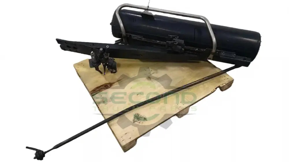 Mack Back of cab OEM 22943659 - Second Truck Parts