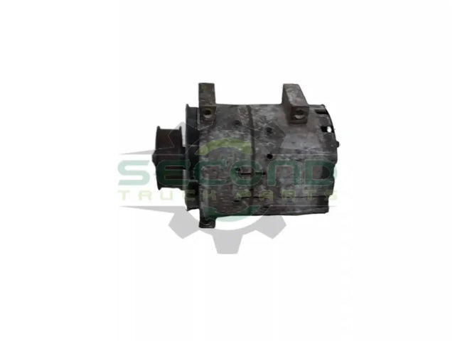 Mack Delco Remy 35SI alternator core OEM 21124257 - Second Truck Parts
